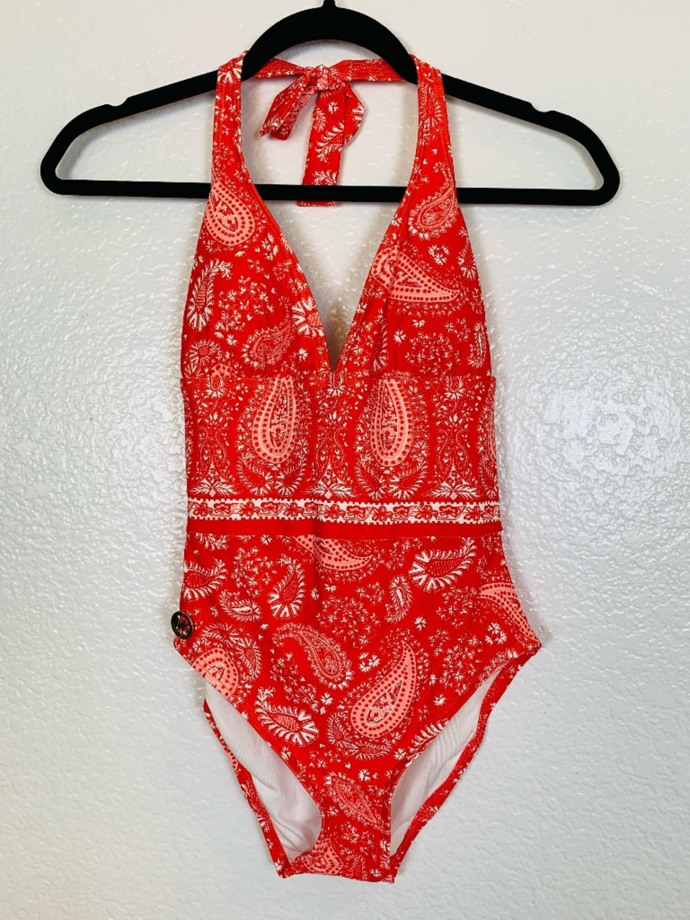 Michael Kors GERANIUM BANDANA Printed Halter One-Piece Swimsuit Size 6 NEW NWT